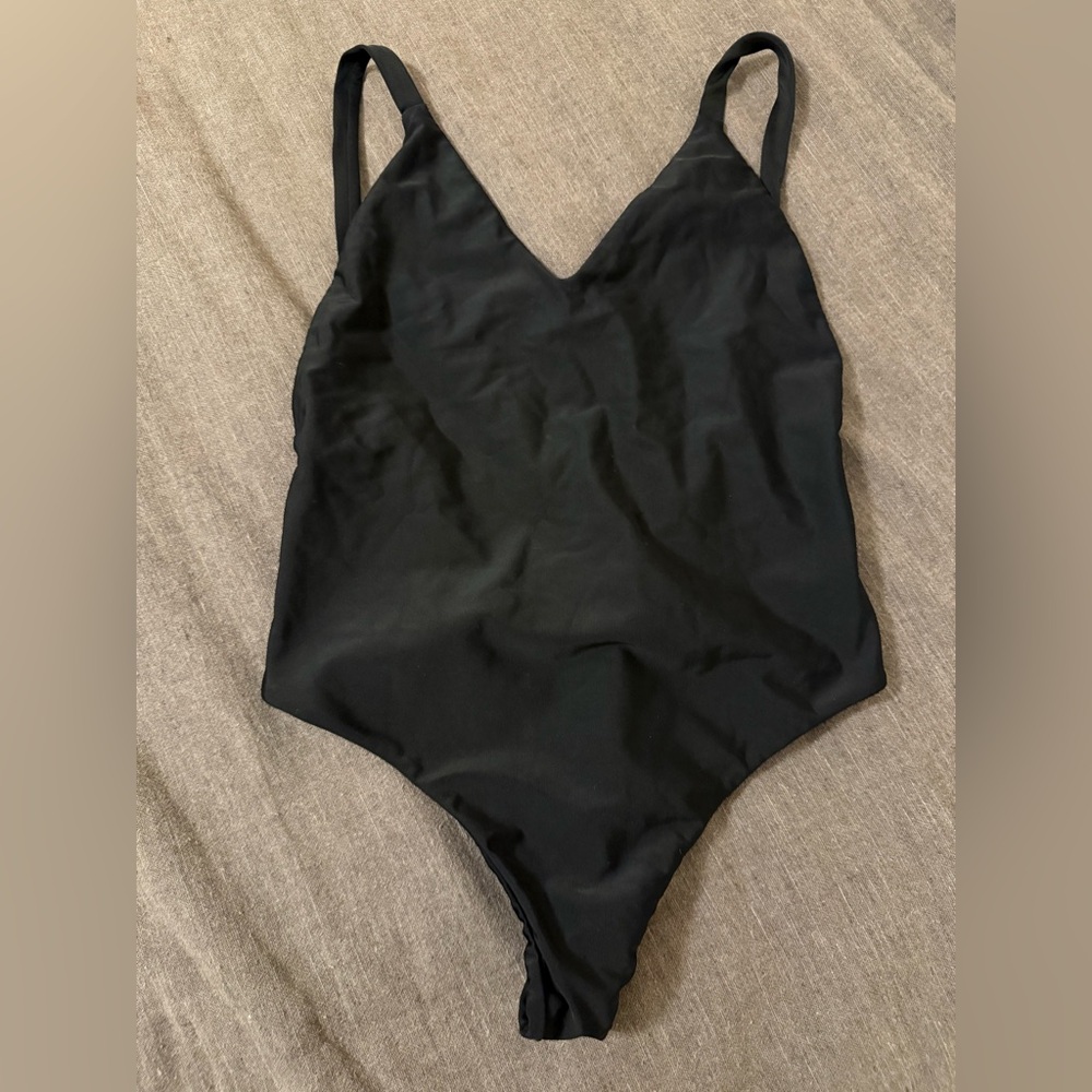 Benoa one piece